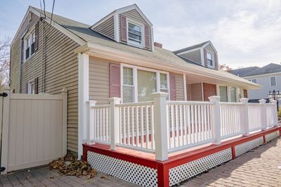 32 New Plainville Rd, House other with 4 bedrooms, 2 bathrooms and 6 parking in New Bedford MA | Image 3