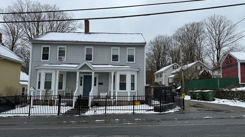 51 Maple St, Warren, MA, 01083-9744 | Card Image