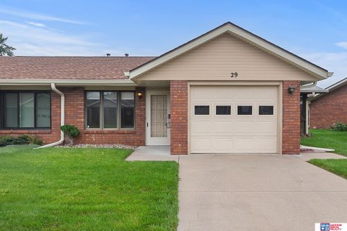29-4359 Normal Blvd, Lincoln, NE, 68506-5564 | Card Image