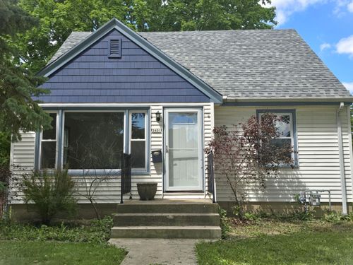 3401 N 86th St, Milwaukee, WI, 53222-3739 | Card Image