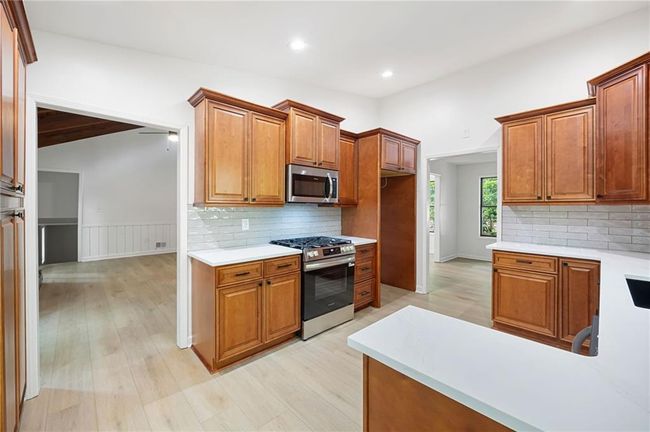 3292 Holly Mill Ct, House other with 4 bedrooms, 3 bathrooms and null parking in Marietta GA | Image 13