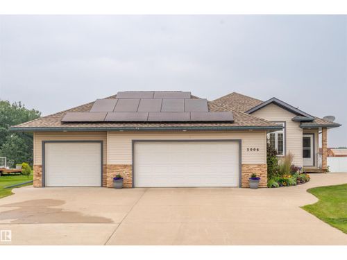3006 Red Fox Dr, Cold Lake, AB, T9M1N9 | Card Image