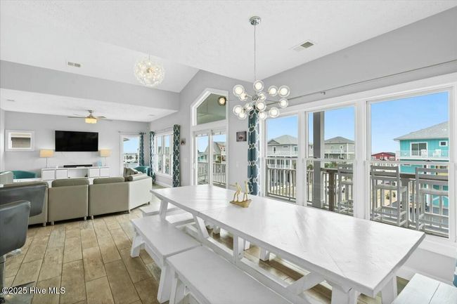 447 E Fourth St, House other with 6 bedrooms, 7 bathrooms and null parking in Ocean Isle Beach NC | Image 7