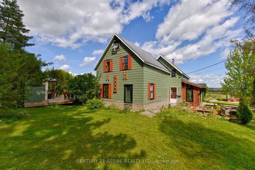2552 Micksburg Rd, Pembroke, ON, K8A6W4 | Card Image