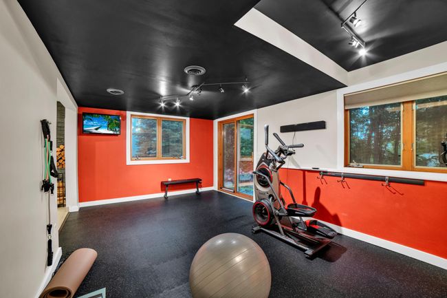 Exercise room | Image 37