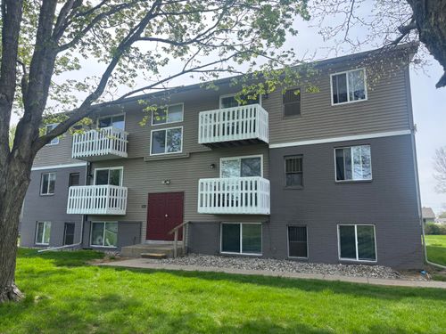 2-131 Canfield Street, Milan, MI, 48160 | Card Image