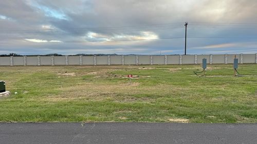 89-89 Arch Ray Loop, Fredericksburg, TX, 78624 | Card Image