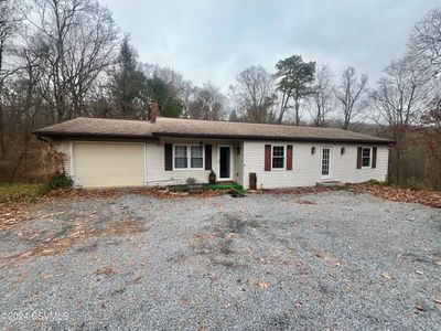 1218 Sunbury Road, House other with 4 bedrooms, 1 bathrooms and null parking in Selinsgrove PA | Image 1