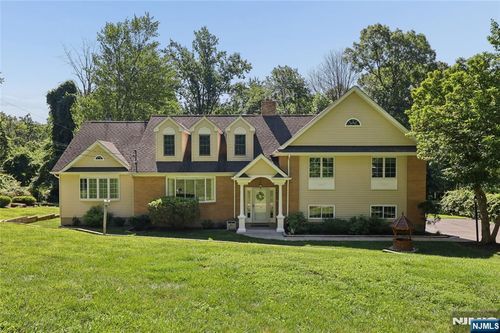 20 Everdale Road, Randolph Township, NJ, 07869 | Card Image