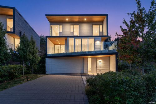 3317 Chippendale Rd, West Vancouver, BC, V7S0B7 | Card Image