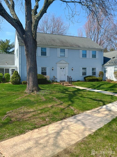b-317-B Stowe Ln, Monroe, NJ, 08831-1750 | Card Image