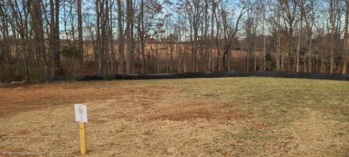 5725 Canoe Way, Baxter, TN, 38544-4432 | Card Image