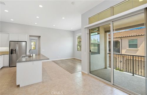 88 Parkwood, Irvine, CA, 92620 | Card Image