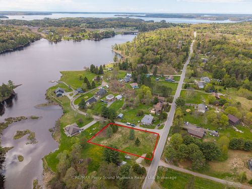 63 Pineridge Dr, McDougall, ON, P2A2W9 | Card Image