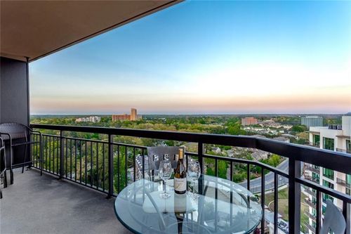 2903-3481 Lakeside Dr Ne, Atlanta, GA, 30326-1339 | Card Image