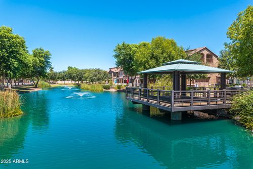 1737 E Dogwood Ln, Gilbert, AZ, 85295-6043 | Card Image