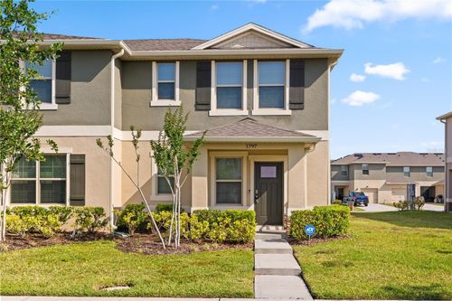 1797 Red Canyon Dr, Kindred, FL, 34744-6264 | Card Image