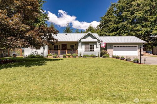 1043 Ne Pennington Loop, Coupeville, WA, 98239 | Card Image