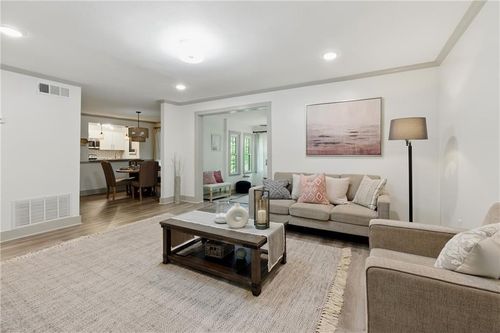 178 Barone Pl Nw, Atlanta, GA, 30327-1073 | Card Image