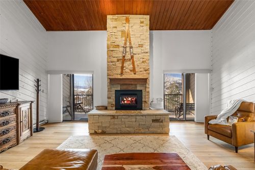 10-2315 Ski Trail Ln, Steamboat Springs, CO, 80487-2043 | Card Image