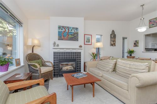 10-332 Belaire St, Ladysmith, BC, V9G1S8 | Card Image