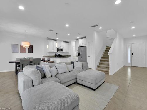 12526 Laurel Cove Dr, FORT MYERS, FL, 33913-8725 | Card Image