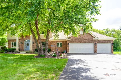 3313 Ridge Rd, Spring Grove, IL, 60081-8349 | Card Image