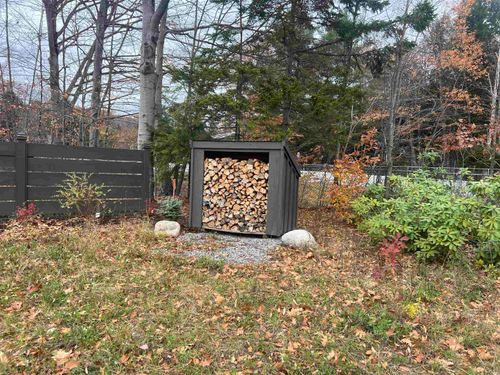 34 Franklin St, Lincoln, NH, 03251-4413 | Card Image