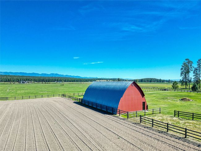 View to the east and Quonset Hut | Image 106