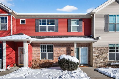 7769 Madelyn Creek Dr, Victoria, MN, 55386-4554 | Card Image