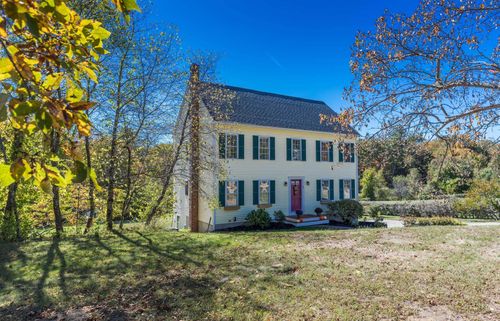 54 Cavil Mill Rd, Fremont, NH, 03044-3433 | Card Image