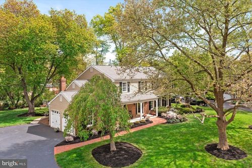 18 Melvina Dr, LAWRENCEVILLE, NJ, 08648-2034 | Card Image