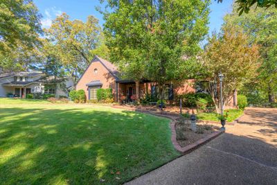 2002 Magnolia Ridge Cv, House other with 6 bedrooms, 3 bathrooms and null parking in Germantown TN | Image 2