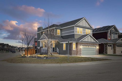 100 Kinniburgh Gdns, Chestermere, AB, T1X0R8 | Card Image