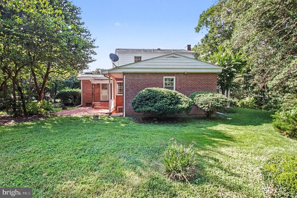 Residential in FREDERICKSBURG 4