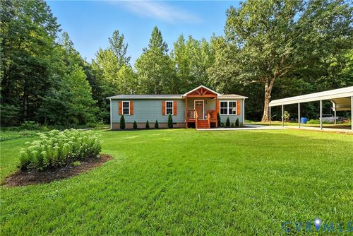 24611 Williamson Rd, Dinwiddie, VA, 23841-3223 | Card Image