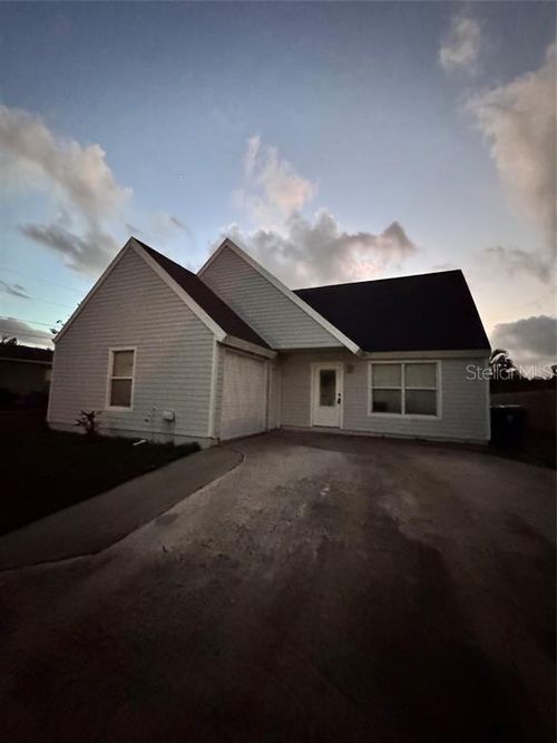 6040 Lace Wood Cir, Lake Worth, FL, 33462-2137 | Card Image