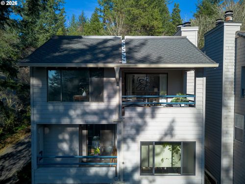 239 Cervantes Cir, LakeOswego, OR, 97035 | Card Image