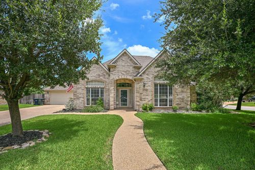 2107 Williams Way, Bryan, TX, 77808-2256 | Card Image