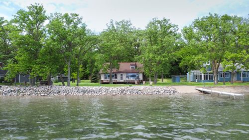 22548 Senns Beach Dr, Detroit Lakes, MN, 56501-9467 | Card Image