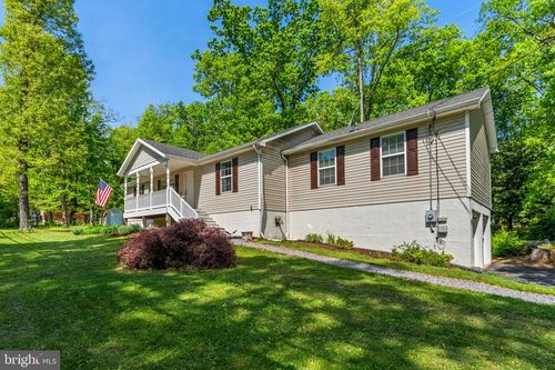 949 Wild Rose Ln, HARPERS FERRY, WV, 25425-5539 | Card Image