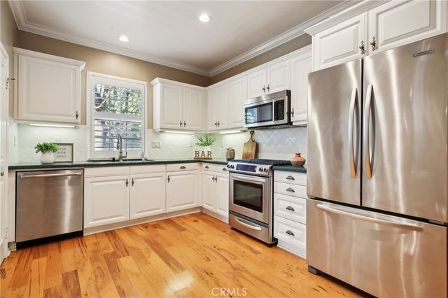 78 Windchime, Condo with 2 bedrooms, 3 bathrooms and 2 parking in Irvine CA | Image 11