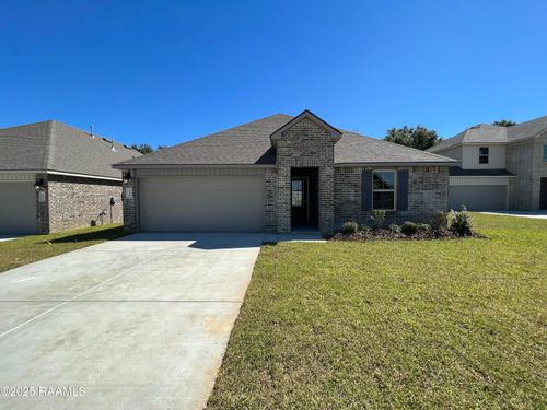 209 Garden Oaks Ave, Youngsville, LA, 70592-6749 | Card Image