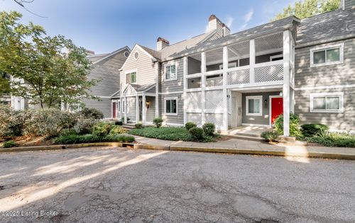 37 Lake Ave, Louisville, KY, 40206-3305 | Card Image