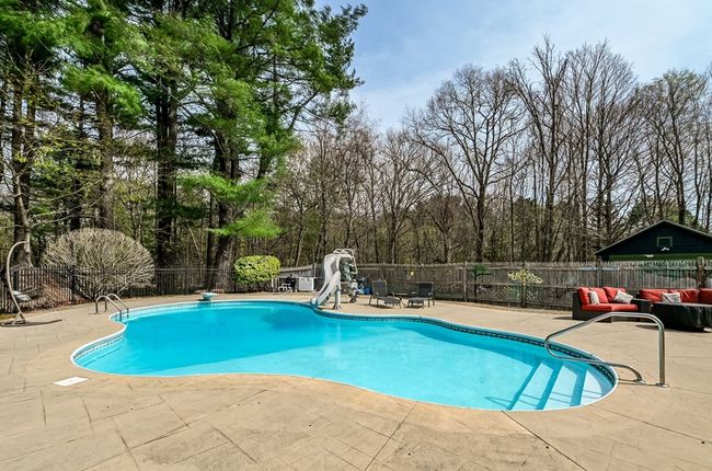 318 Fisher St, House other with 4 bedrooms, 4 bathrooms and 6 parking in Walpole MA | Image 35