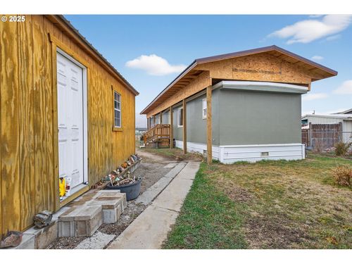 2637 14th St, Baker City, OR, 97814-1205 | Card Image