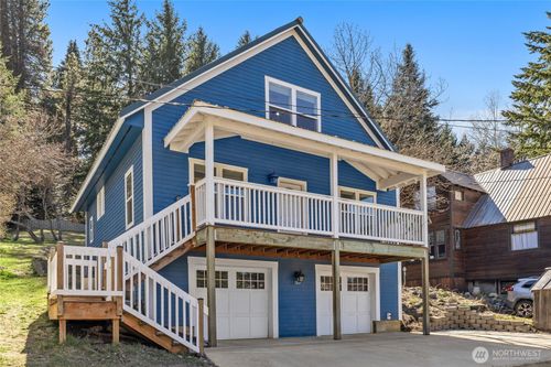 109 S 5th Street Aly, Roslyn, WA, 98941-5952 | Card Image