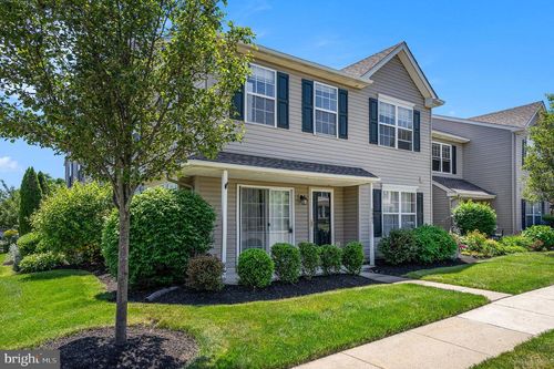 5905 Drawbridge Ct, ROYERSFORD, PA, 19468-1383 | Card Image