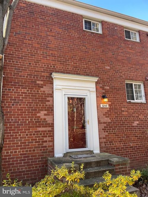 3243 Valley Dr, ALEXANDRIA, VA, 22302-2109 | Card Image