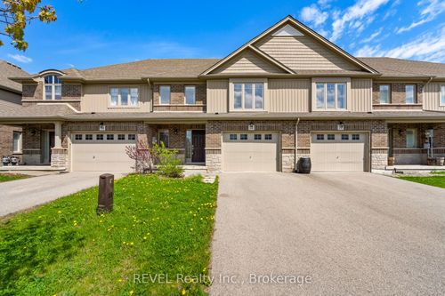 72 Abbott Pl, Fonthill, ON, L0S1E5 | Card Image